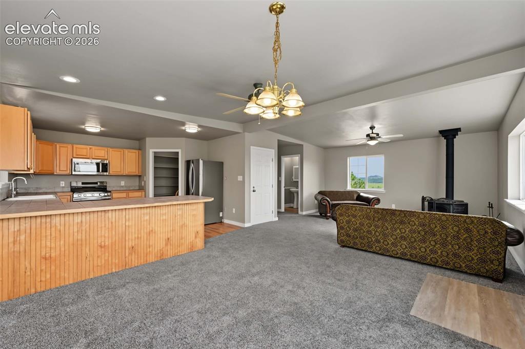 Image 11 of 49: Kitchen