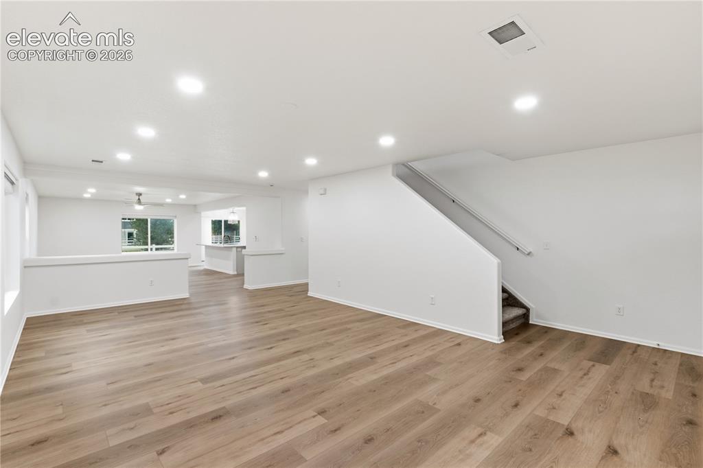 Image 6 of 40: Living Room