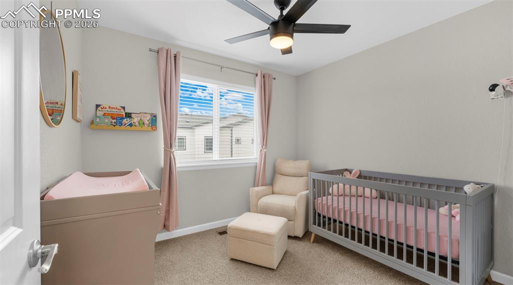 Image 25 of 42: Bedroom