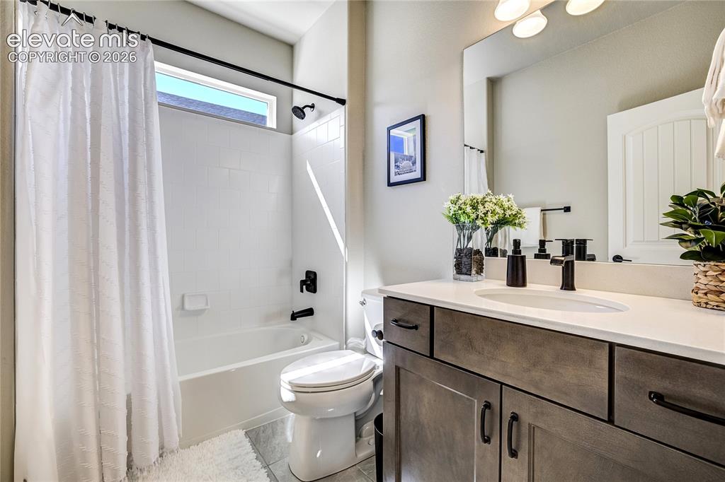 Image 24 of 50: Thoughtfully Appointed
Clean lines and modern finishes create a welcoming