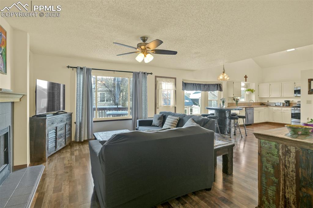 Image 13 of 38: Opposite view of the family room.