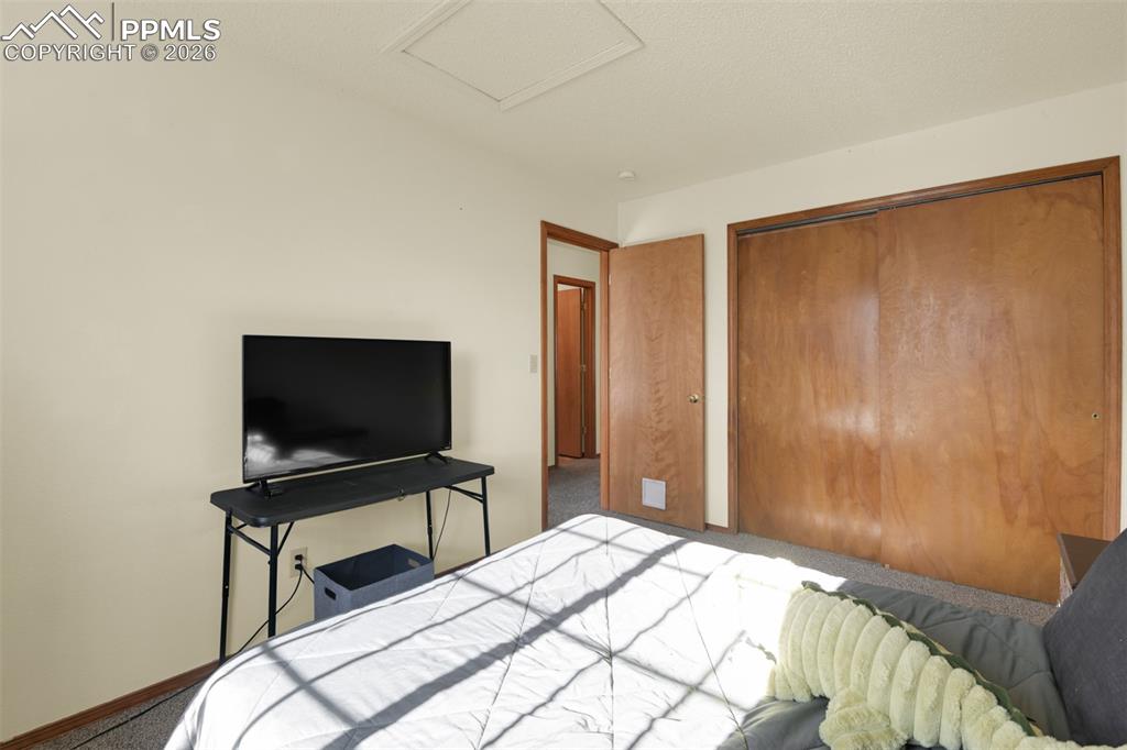 Image 23 of 38: Upstairs Secondary Bedroom #2