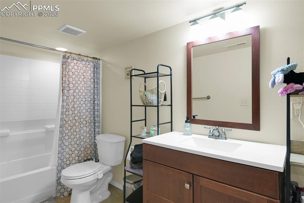 Image 31 of 38: Fully updated Basemen Bathroom