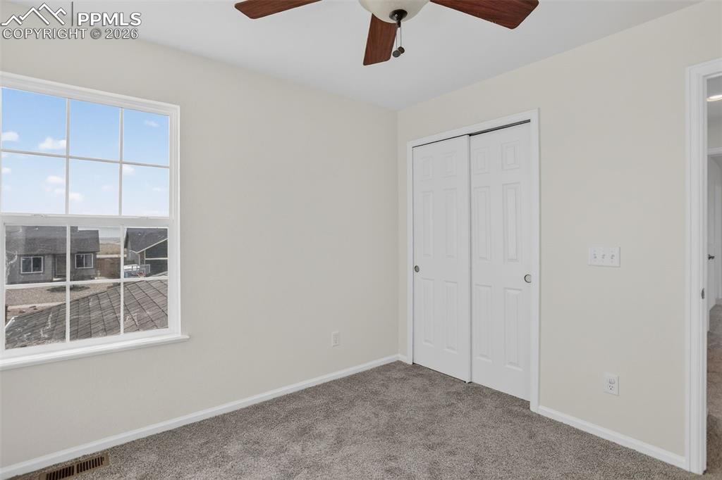 Image 11 of 16: Third Bedroom