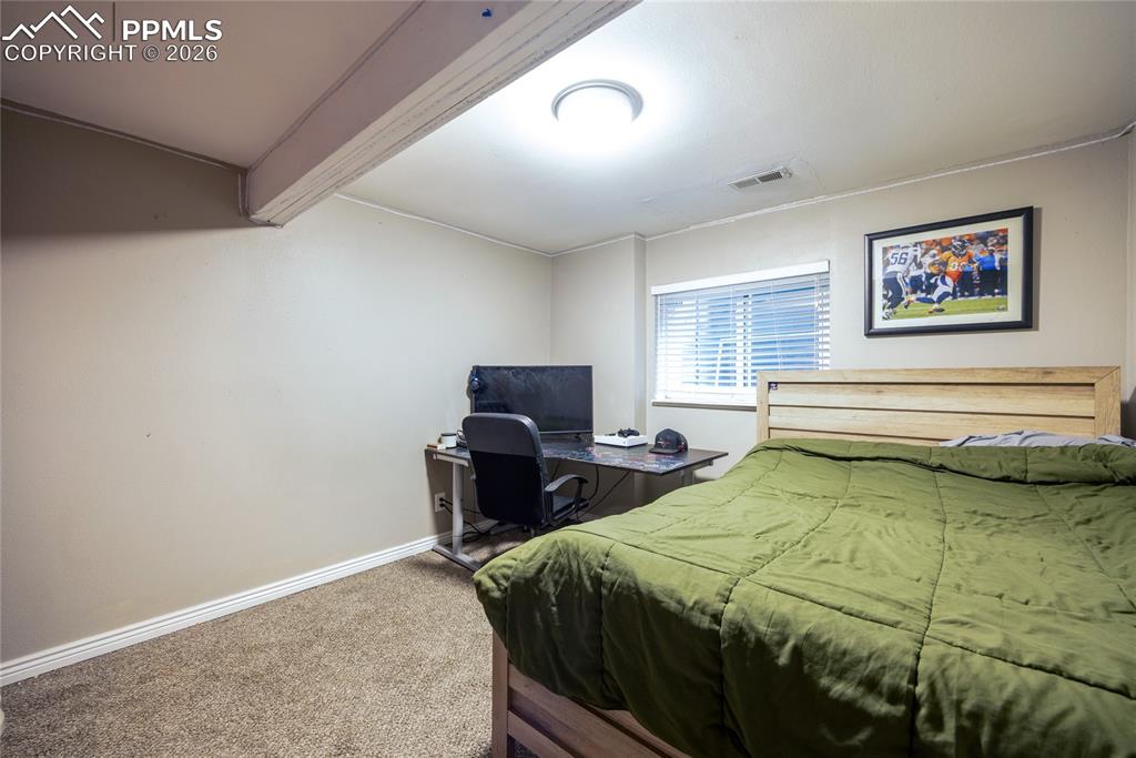 Image 20 of 40: Bedroom