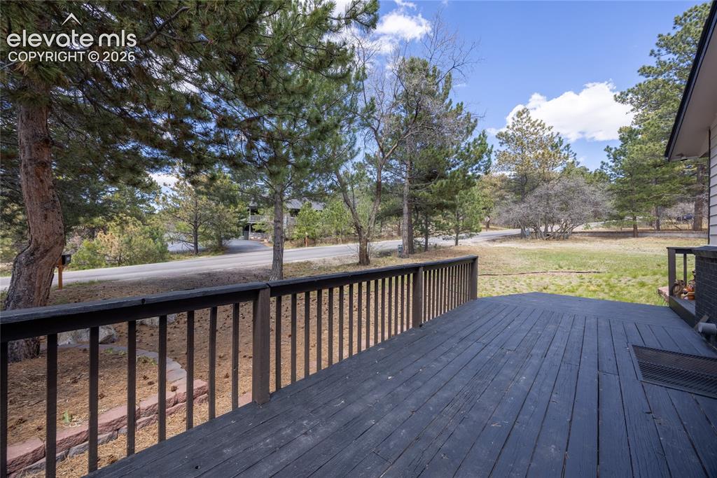 Image 45 of 49: Deck