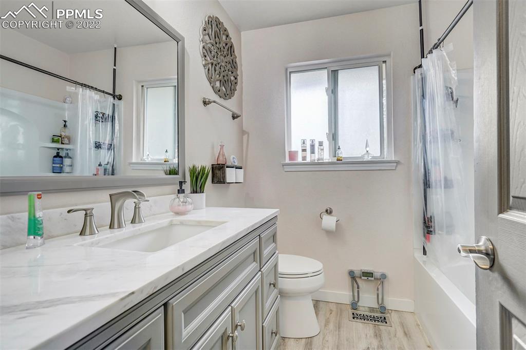 Listing 6618089, Image 15 of 21