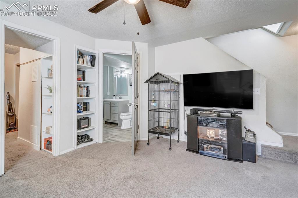Listing 6618089, Image 17 of 21