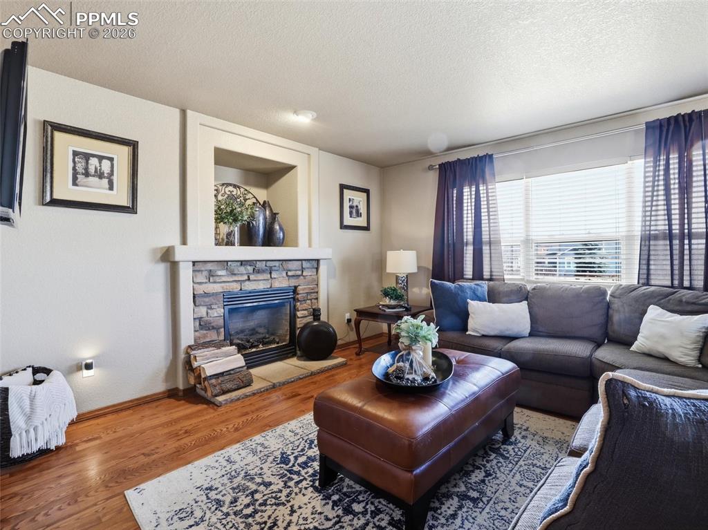 Image 12 of 46: Living Room