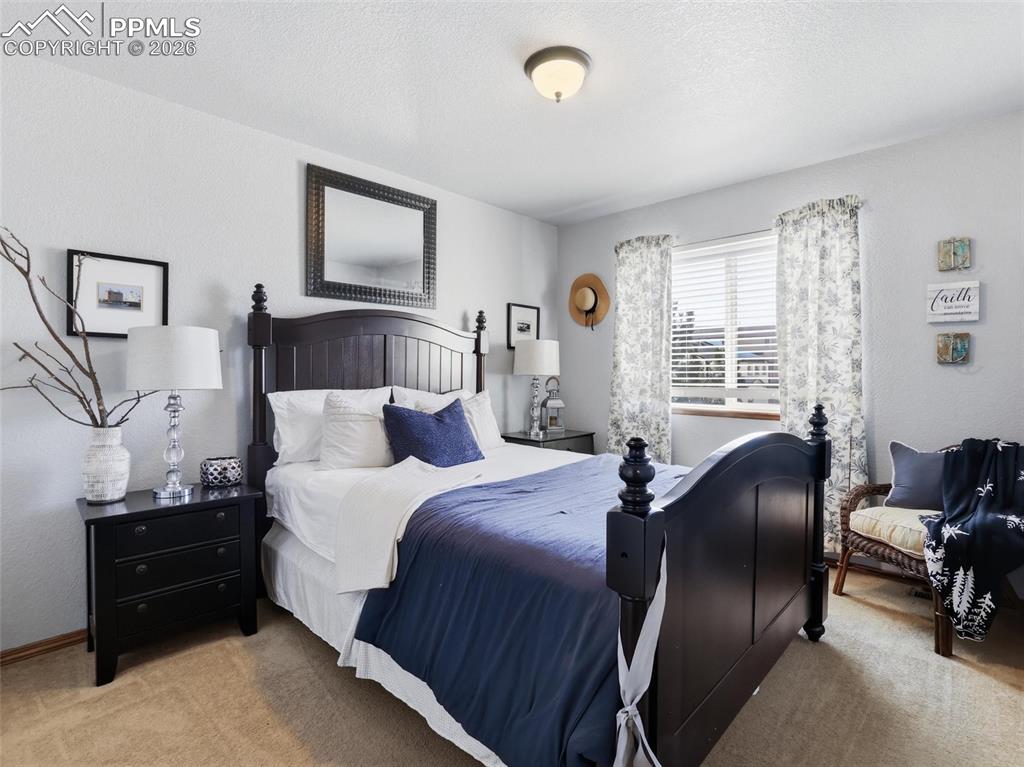 Image 30 of 46: Bedroom