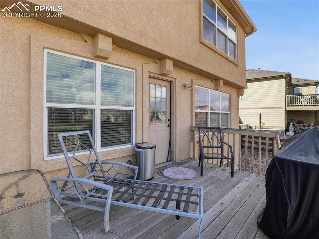 Image 35 of 46: Deck