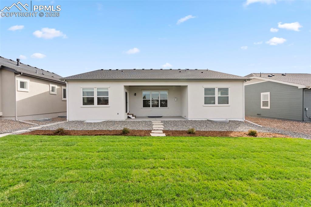 Image 13 of 44: Back of Structure