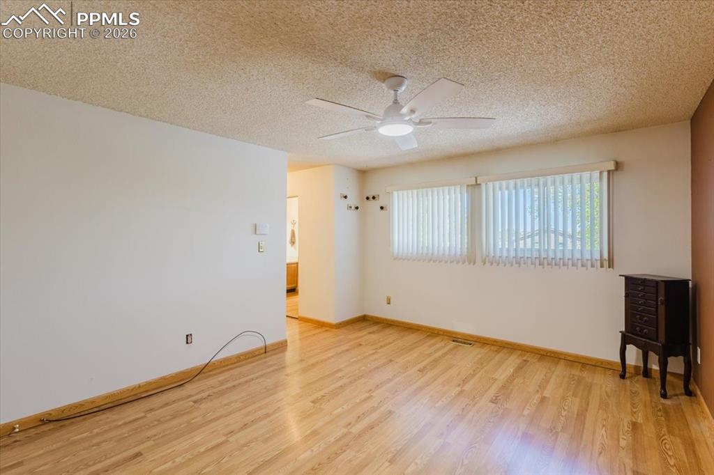 Image 14 of 44: Master Bedroom