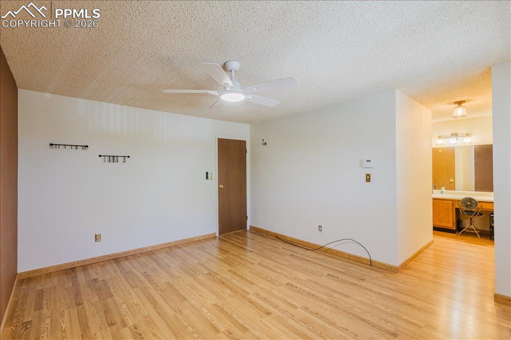 Image 15 of 44: Master Bedroom