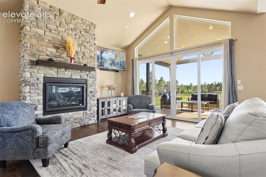 Image 11 of 50: Living Room