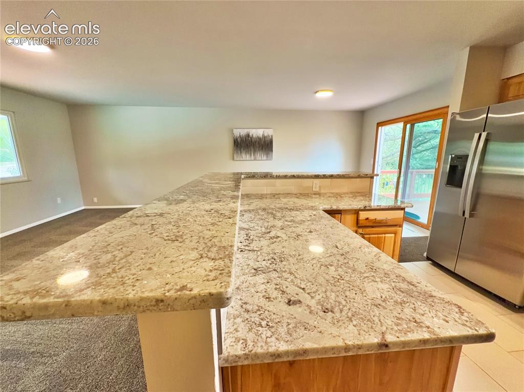 Image 10 of 42: Kitchen
