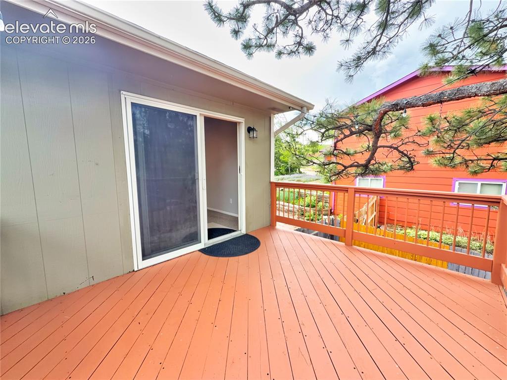 Image 19 of 42: Deck