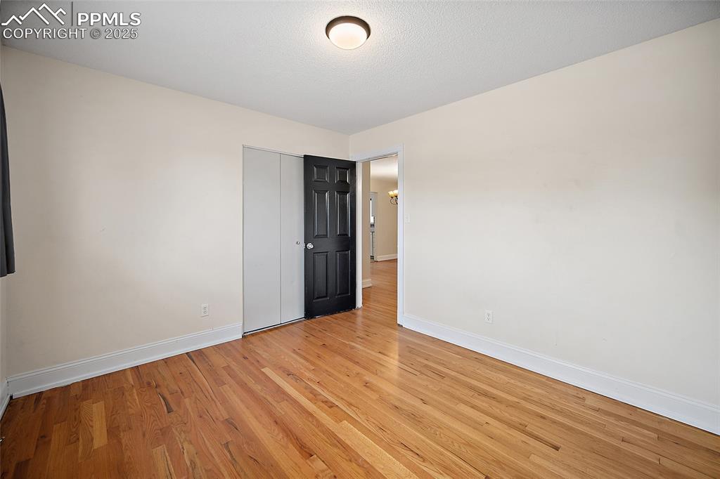 Image 18 of 31: Spare Bedroom #1