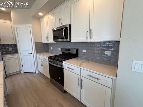 Image 12 of 15: No Description Available