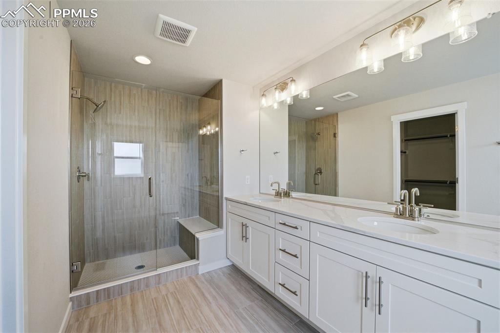 Image 30 of 34: No Description Available