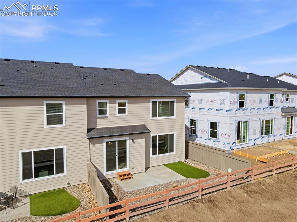 Image 34 of 34: No Description Available