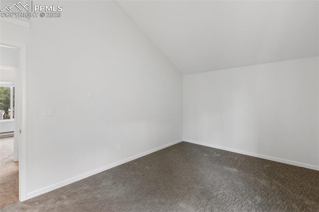 Image 20 of 43: Bedroom