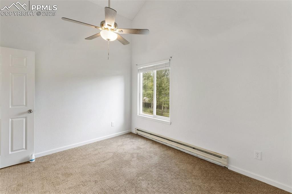 Image 24 of 43: Bedroom