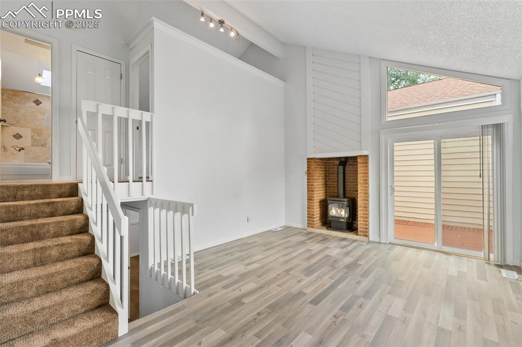 Image 4 of 43: Living Room