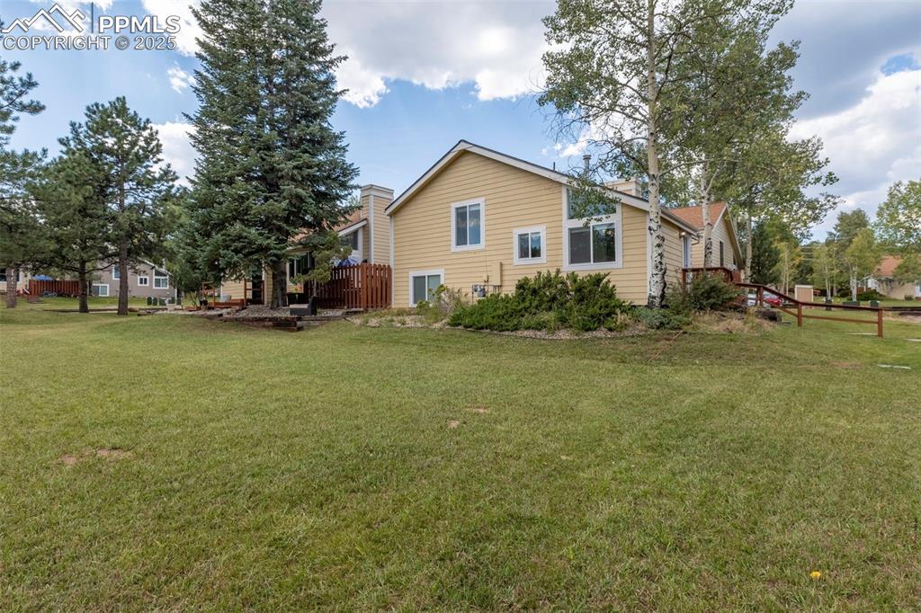 Image 43 of 43: Back of Structure