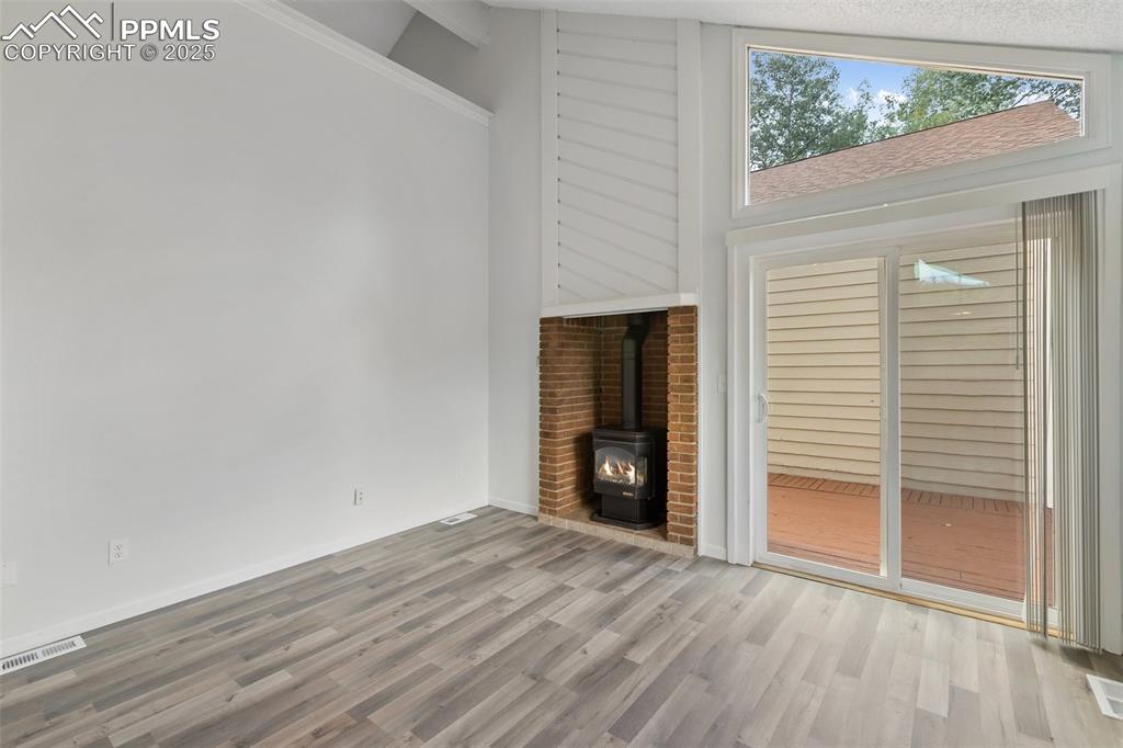 Image 7 of 43: Living Room