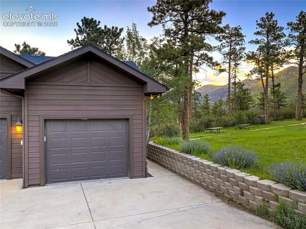 Image 46 of 50: 3rd bay of the garage with a bonus sunset view!