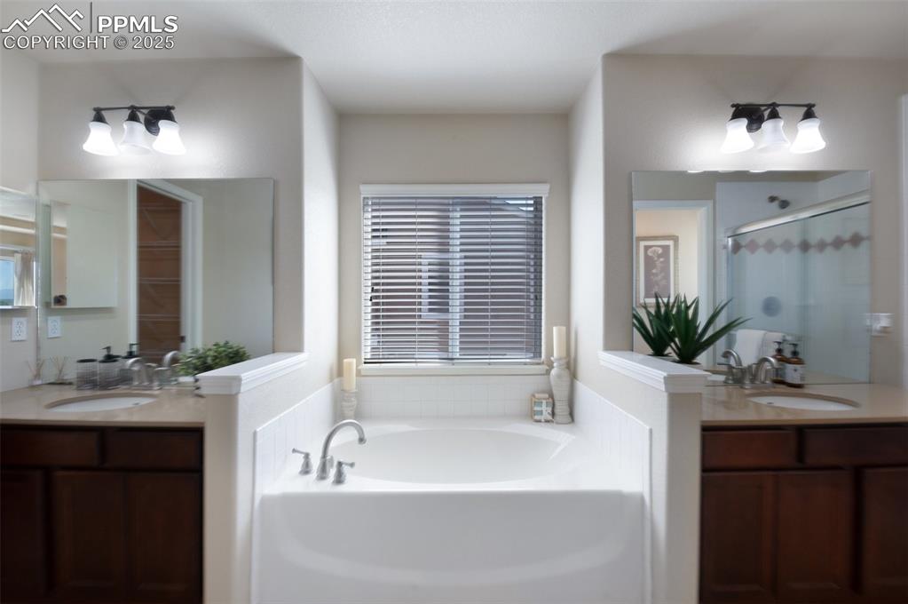Image 25 of 50: Master Bathroom