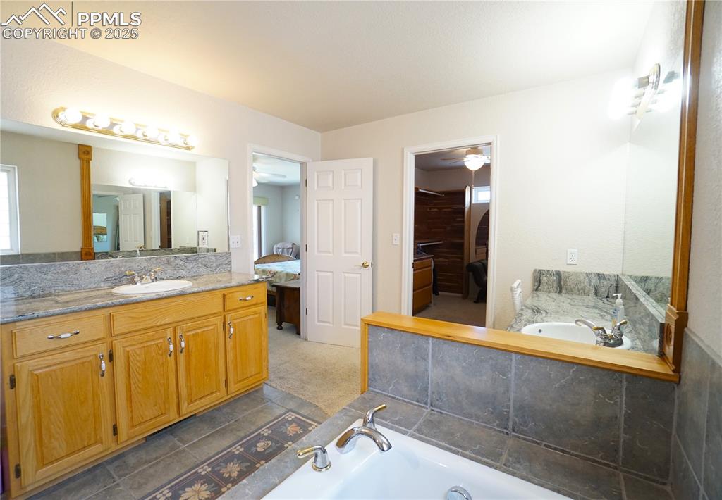 Image 30 of 49: Bathroom