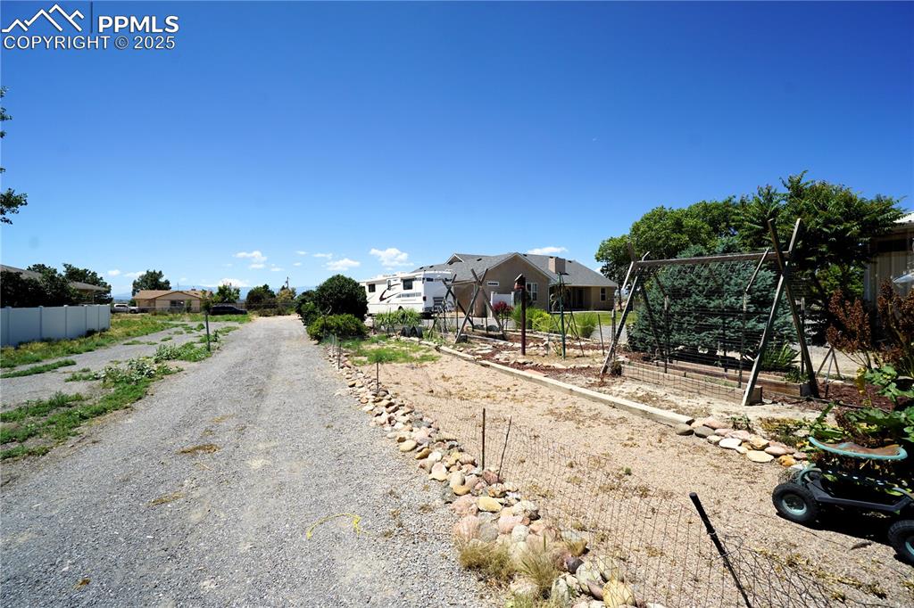 Image 48 of 49: Parking