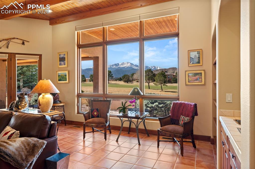 Image 11 of 50: No Description Available