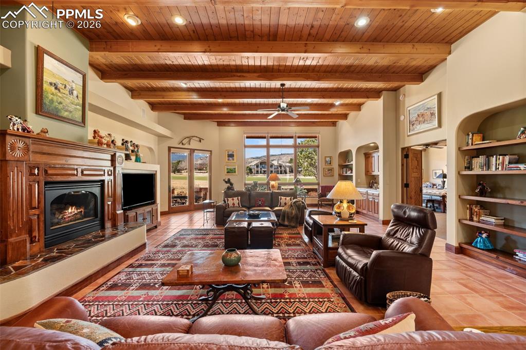 Image 9 of 50: No Description Available