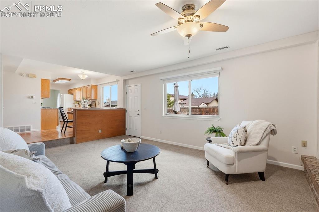 Image 20 of 50: Living Room