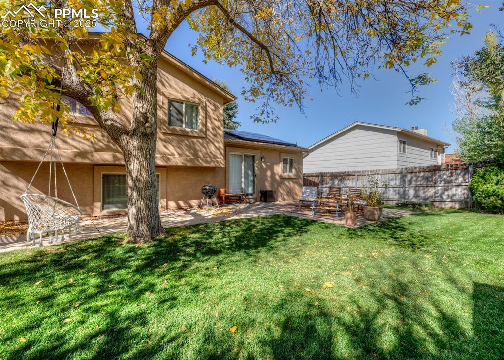 Image 35 of 45: Back of Structure