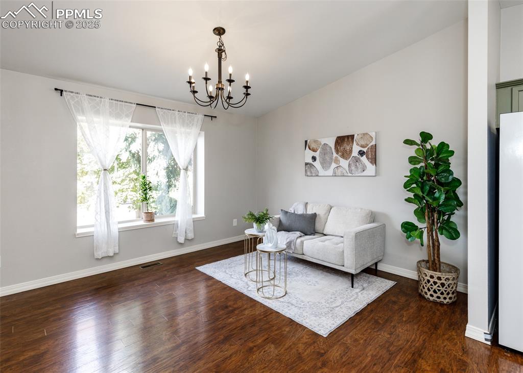 Image 4 of 45: Living Room