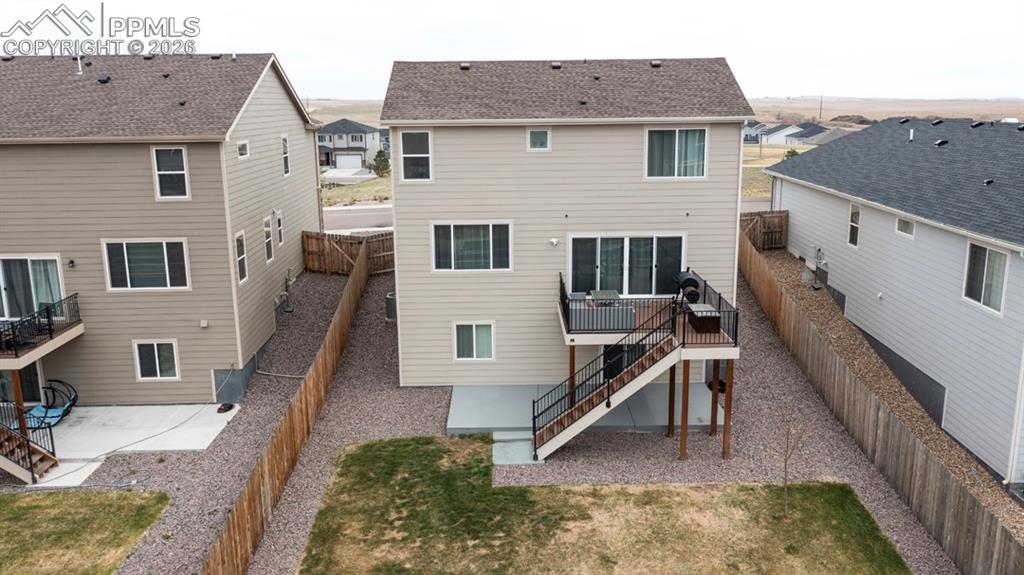 Image 47 of 50: Back of Structure