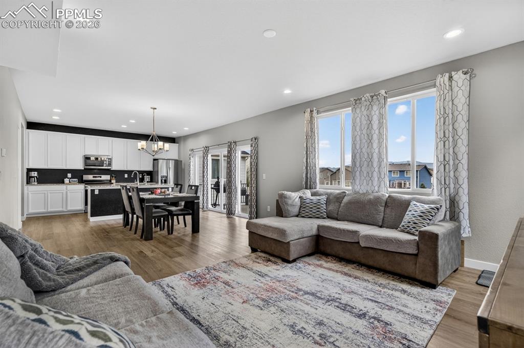 Image 9 of 50: Living Room