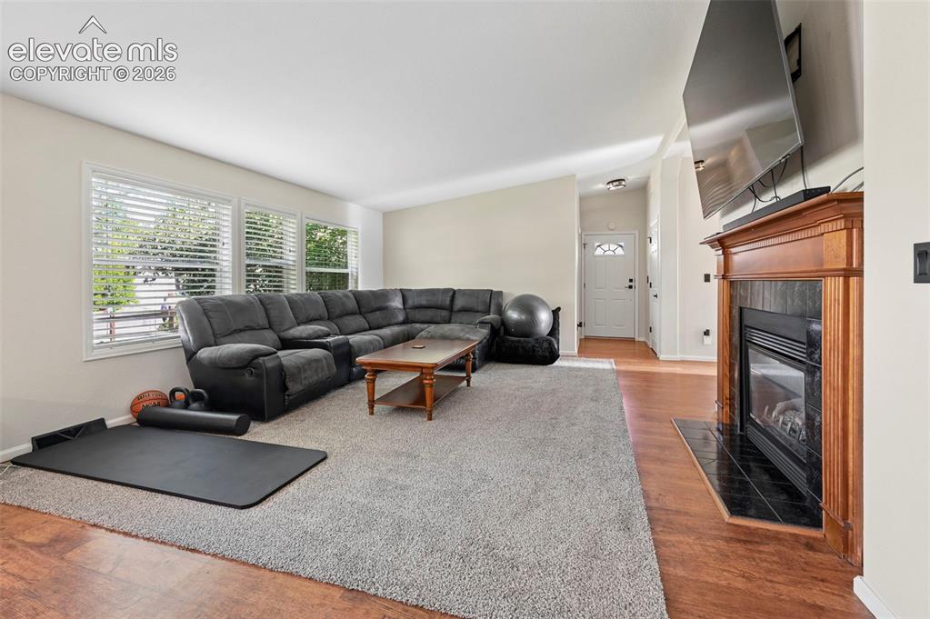 Image 11 of 33: Living Room