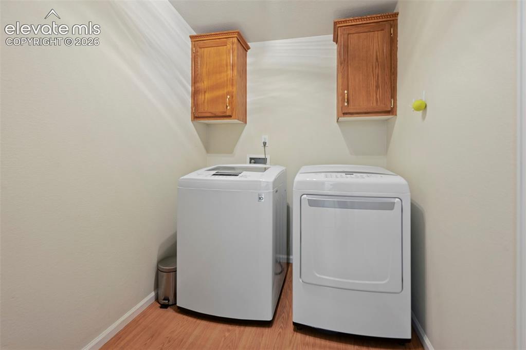 Image 9 of 33: Laundry