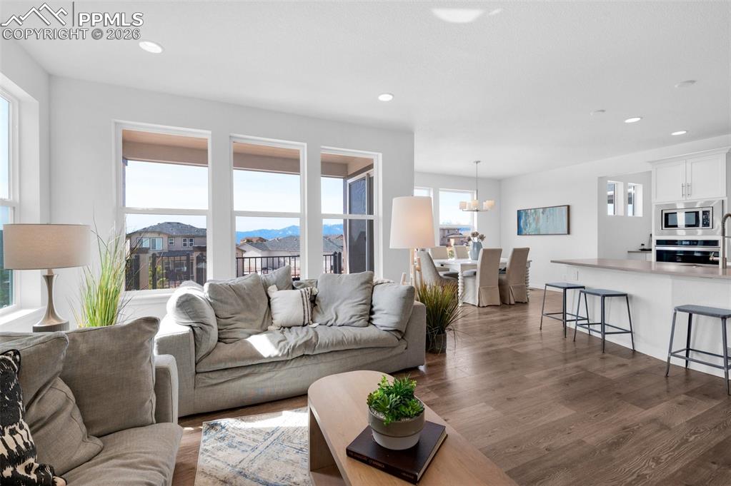 Image 11 of 50: Living Room