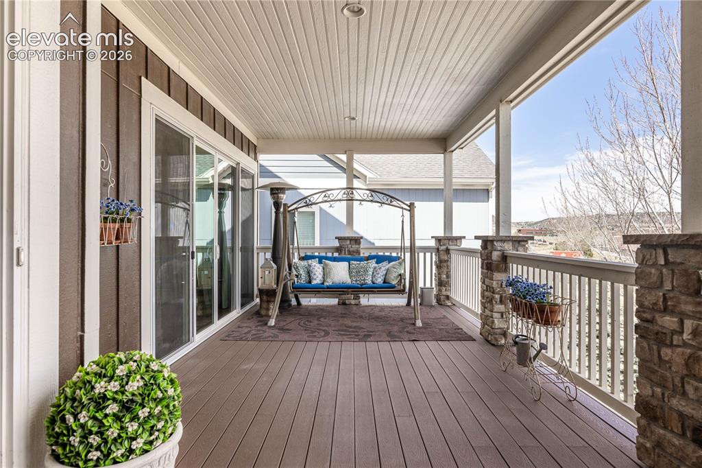 Image 5 of 42: Deck