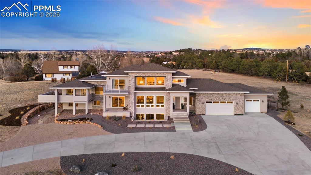 Image 1 of 50: Front of Structure