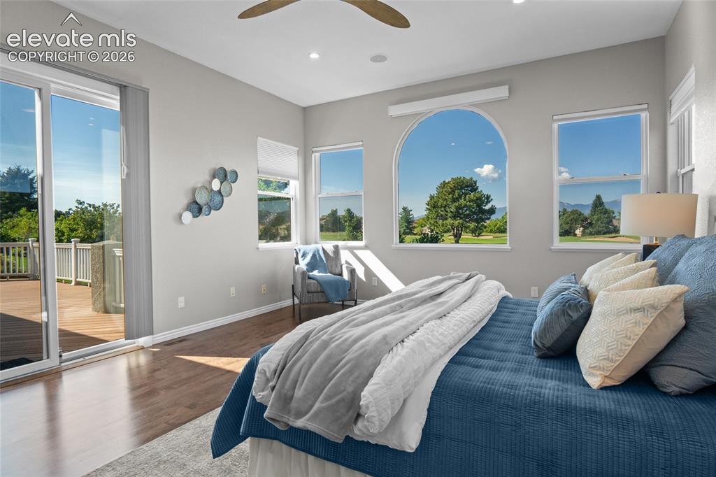Image 21 of 44: Slip out to see the sunset ~ directly from your private entrance. New Ander