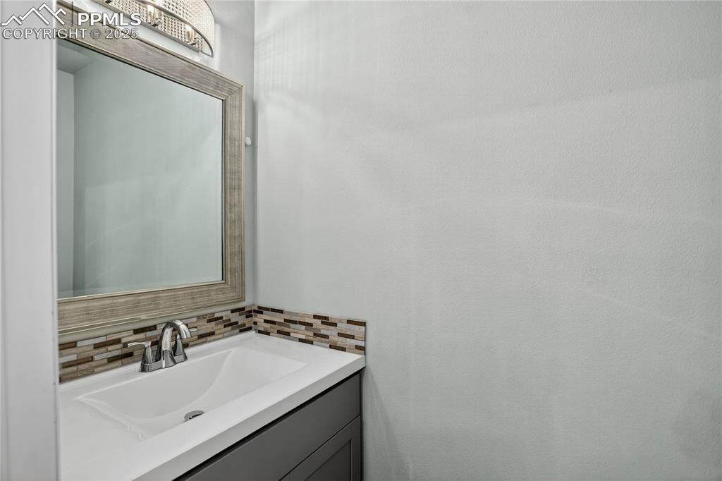 Image 10 of 28: Powder room - main level