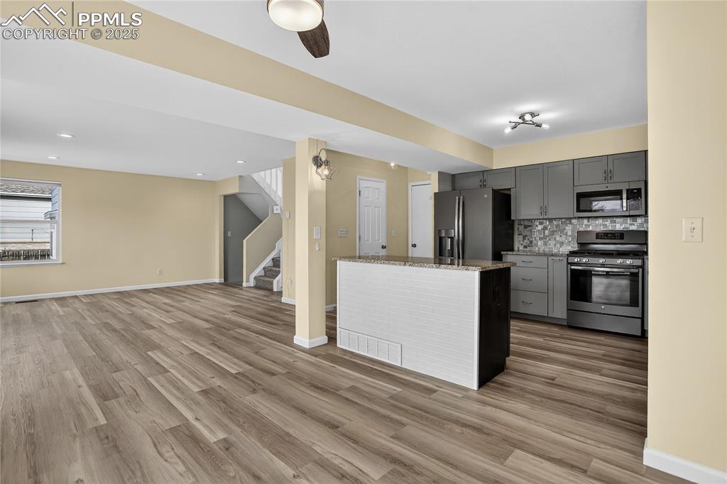 Image 6 of 28: Easy access to kitchen