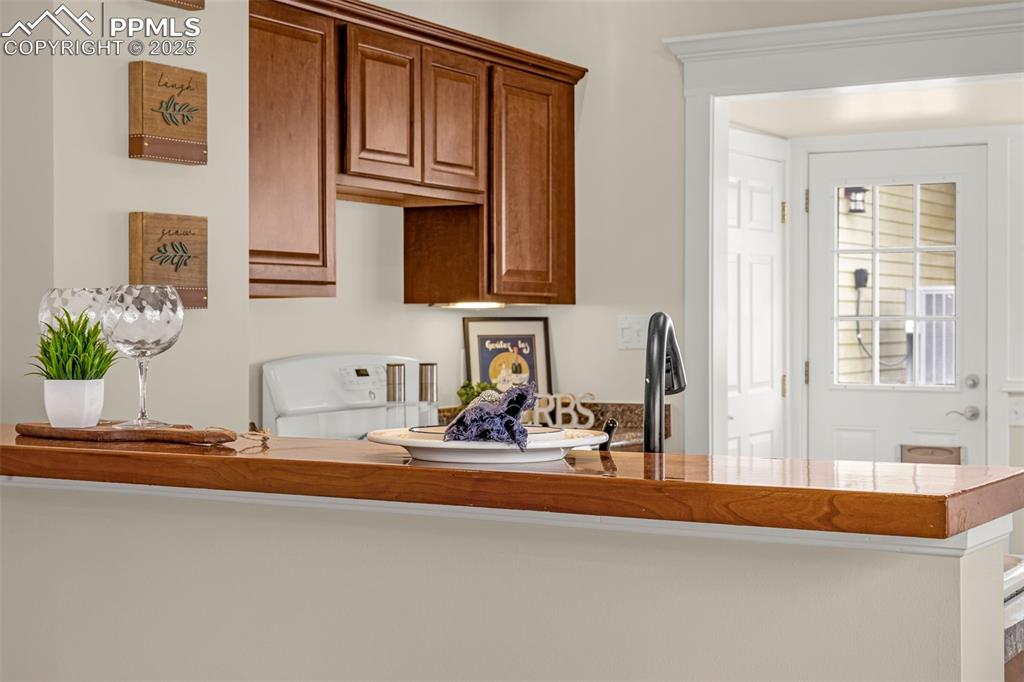 Image 8 of 38: Kitchen